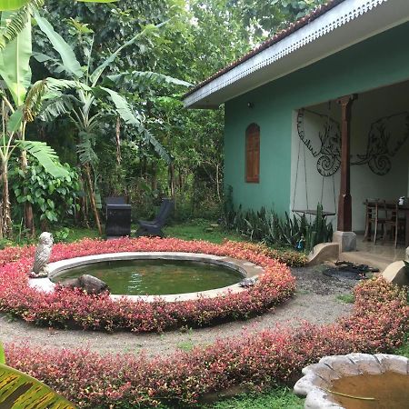 Hotel Owls Nest Udawalawe Exterior foto